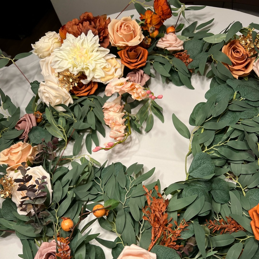 Ling’s Moment Terracotta 9 ft. Garland